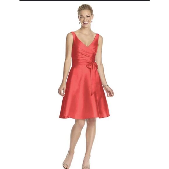 Vintage Red Cocktail Dress - Picture 1 of 9